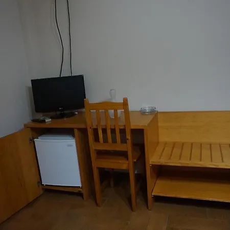 Ana Guest house *